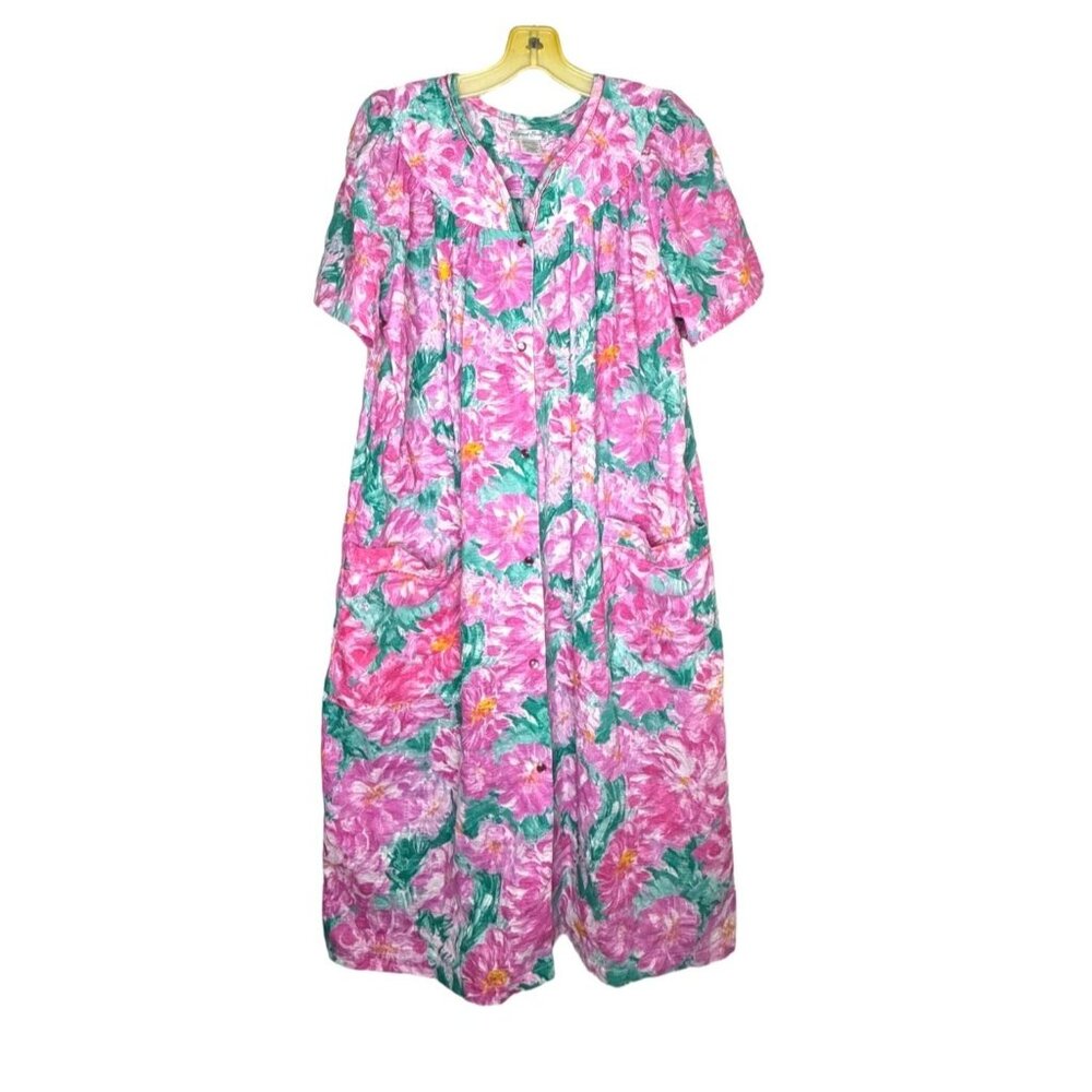 Vintage Elegant Emily Floral Muumuu Dress/Robe